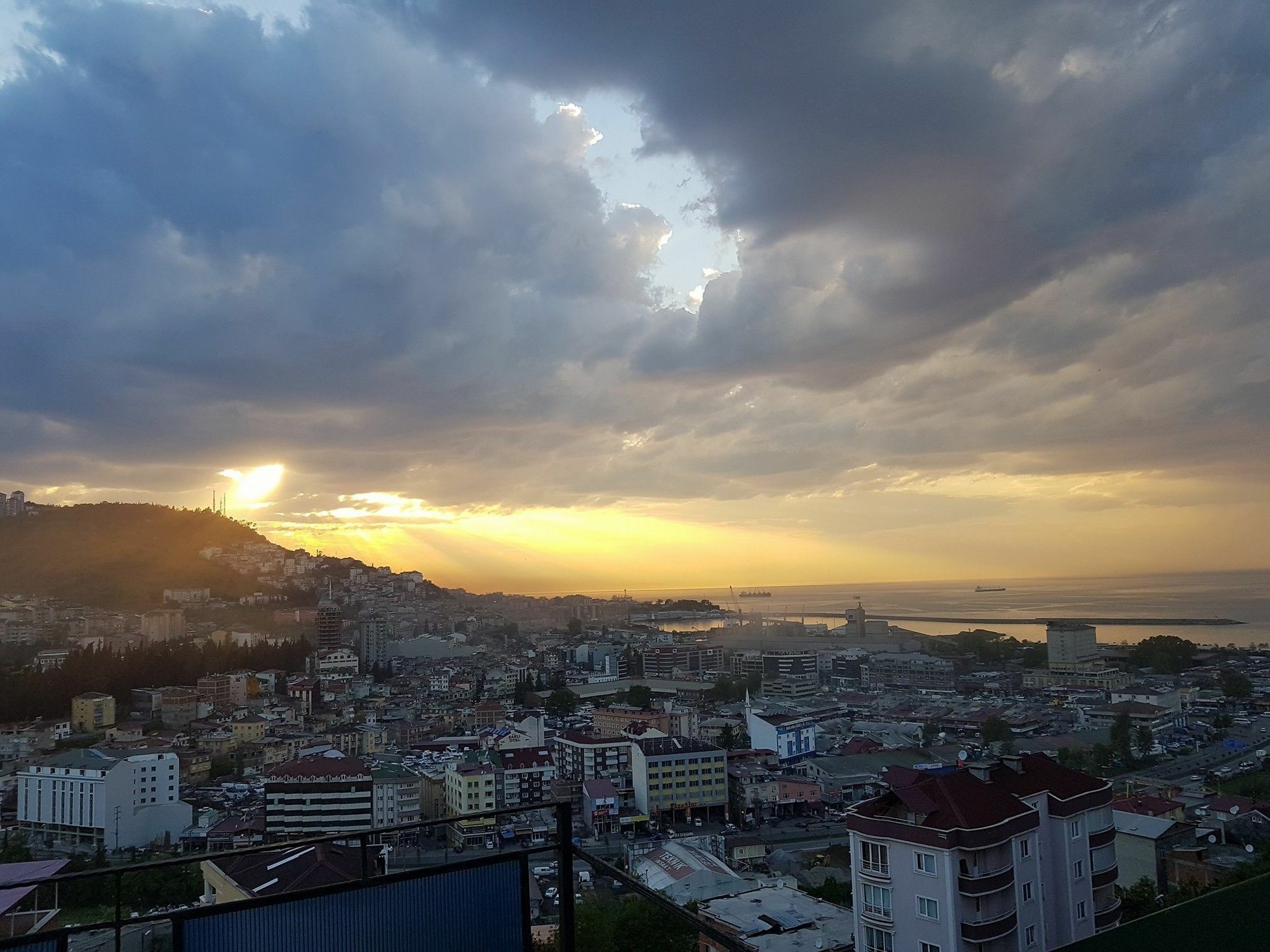 Nuralp Apart Otel - Trabzon Exterior photo