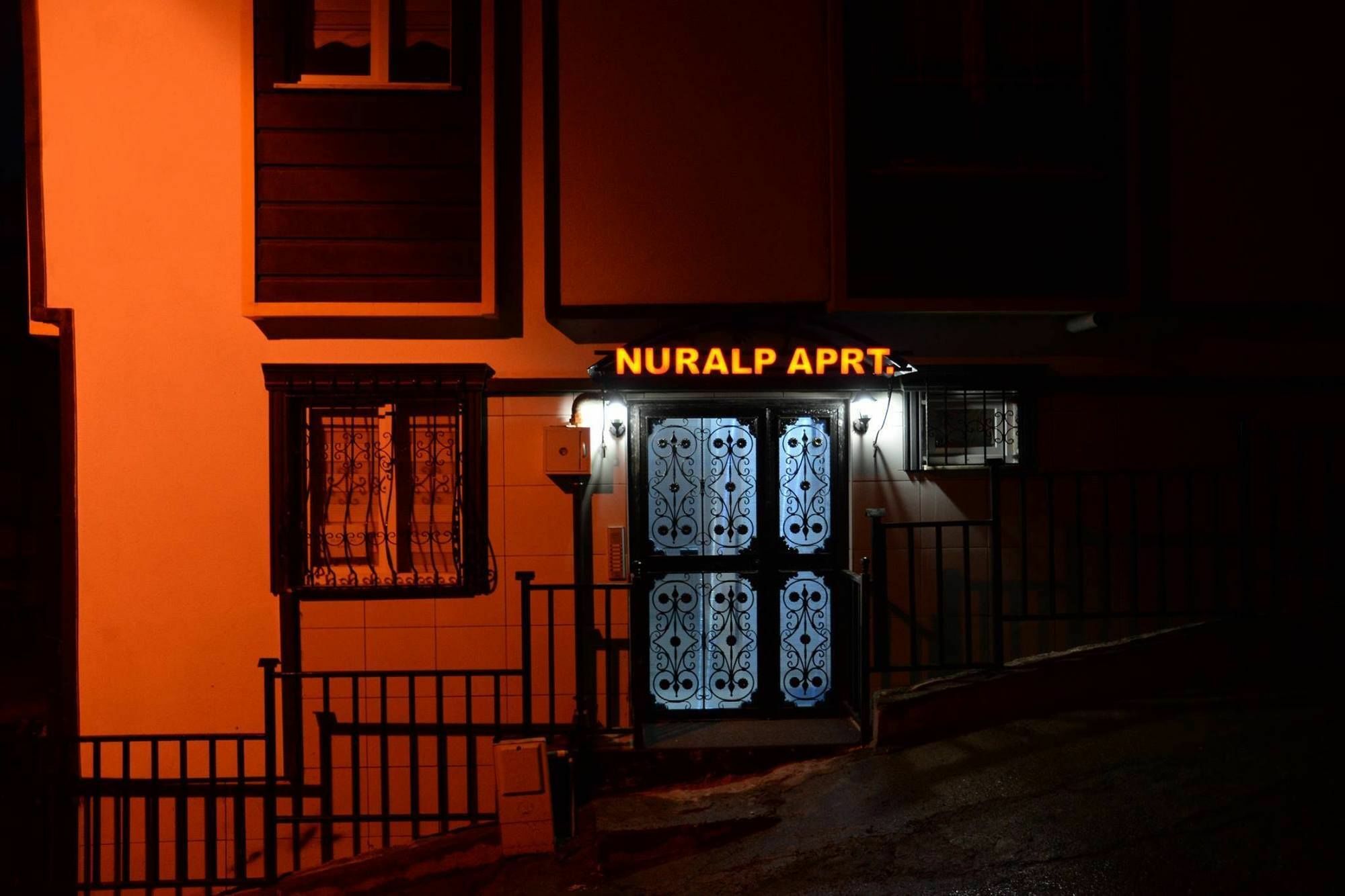 Nuralp Apart Otel - Trabzon Exterior photo
